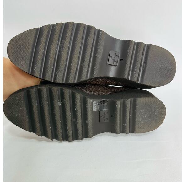 Aquatalia Kelsey Weatherproof Loafers Metallic Silver Suede size 5 - Picture 9 of 9